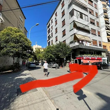 Gasthuis Albjona Tirana