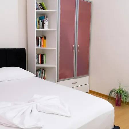 Albjona Guest house *