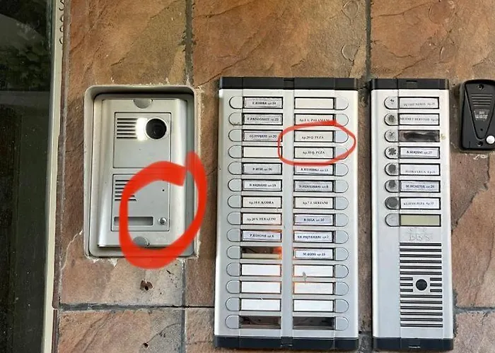 Πανσιόν Albjona Τίρανα