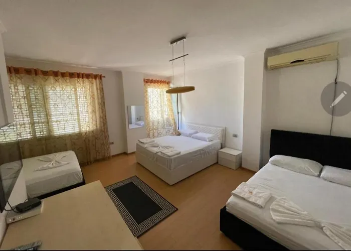 Albjona Πανσιόν Τίρανα