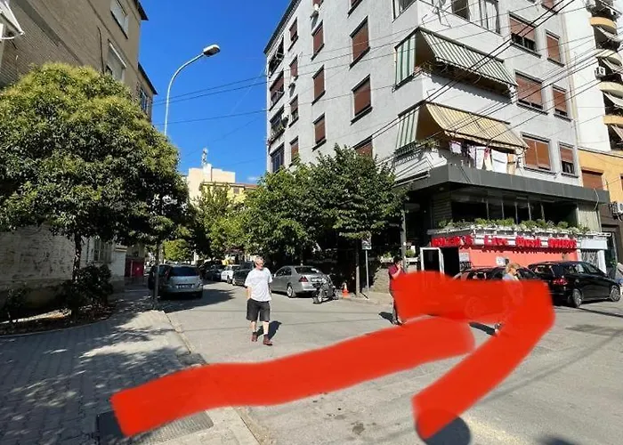 Πανσιόν Albjona Τίρανα